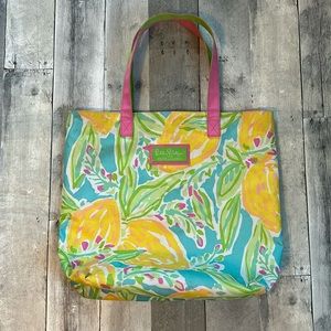 Lilly Pulitzer bag multicolor shoulder strap, 16x16